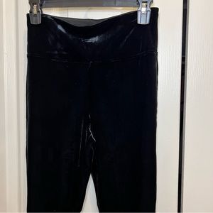 Assets by SPANX Black Velvet Leggings size M